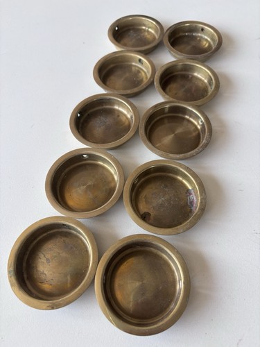 Round solid brass flush - round,